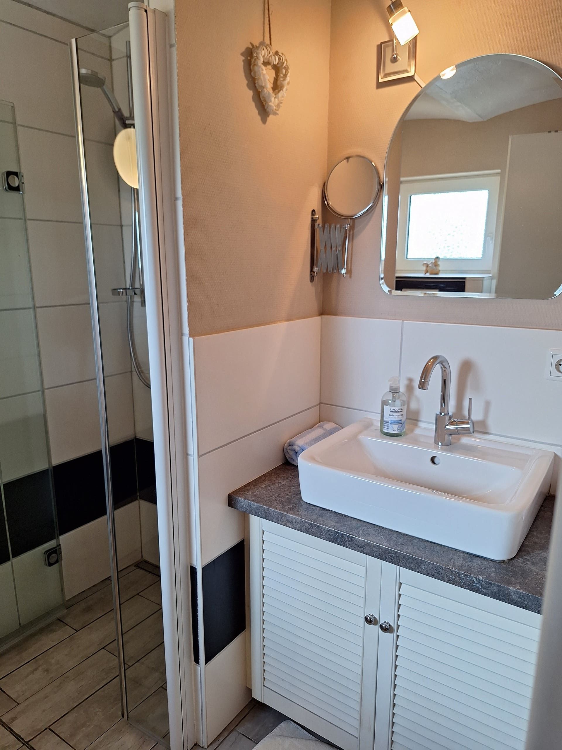 Badezimmer der Ferienwohnung „Zur Linde“