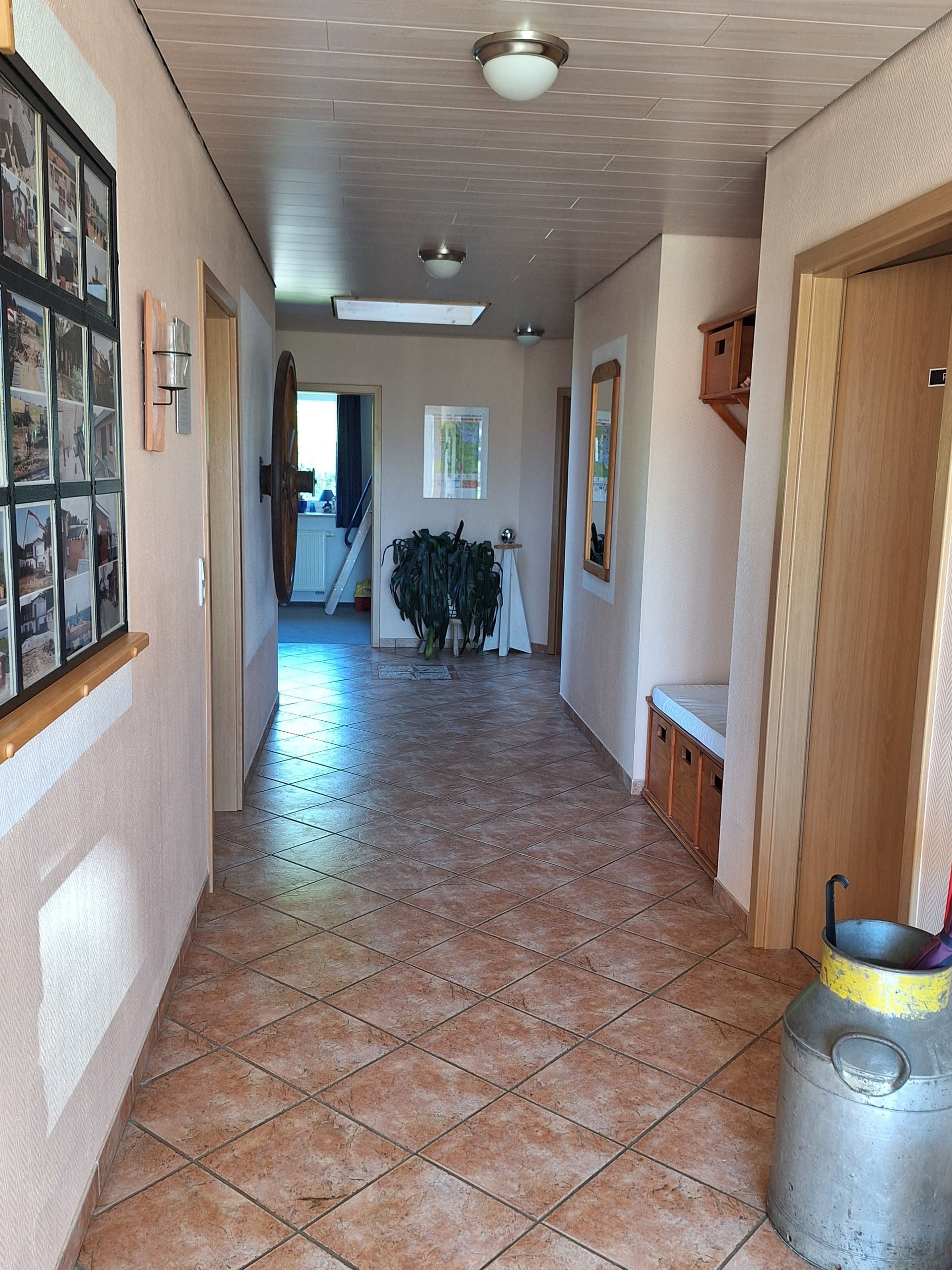 Großer Flur der Ferienwohnung „Sonderburg“